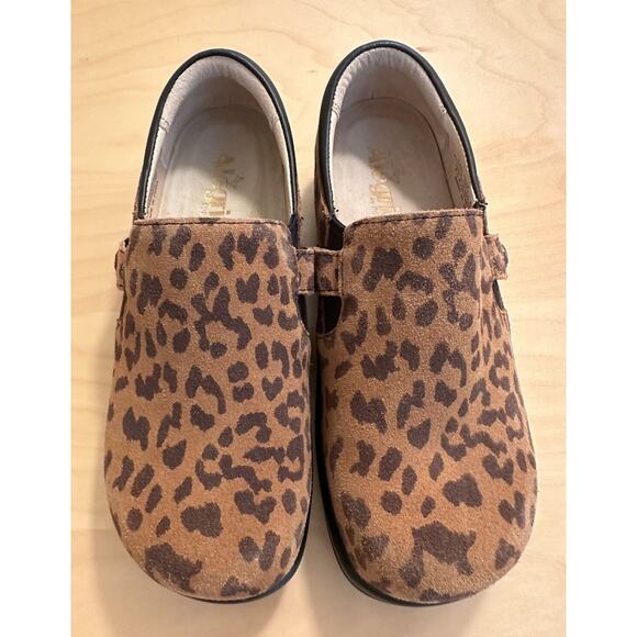 Alegria Kara Leopard Tan Brown Suede Slip On Clogs 37 US Size 7-7.5 - Picture 1 of 5